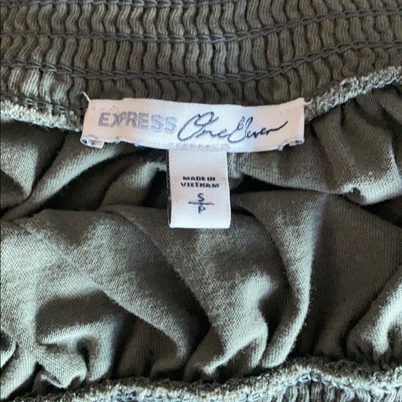 Off the shoulder blouse - Picture 3 of 3